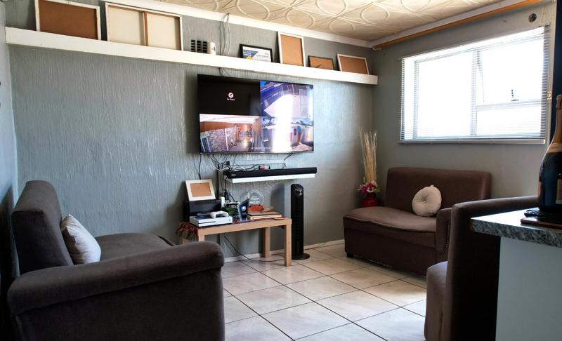 2 Bedroom Property for Sale in Portlands Western Cape